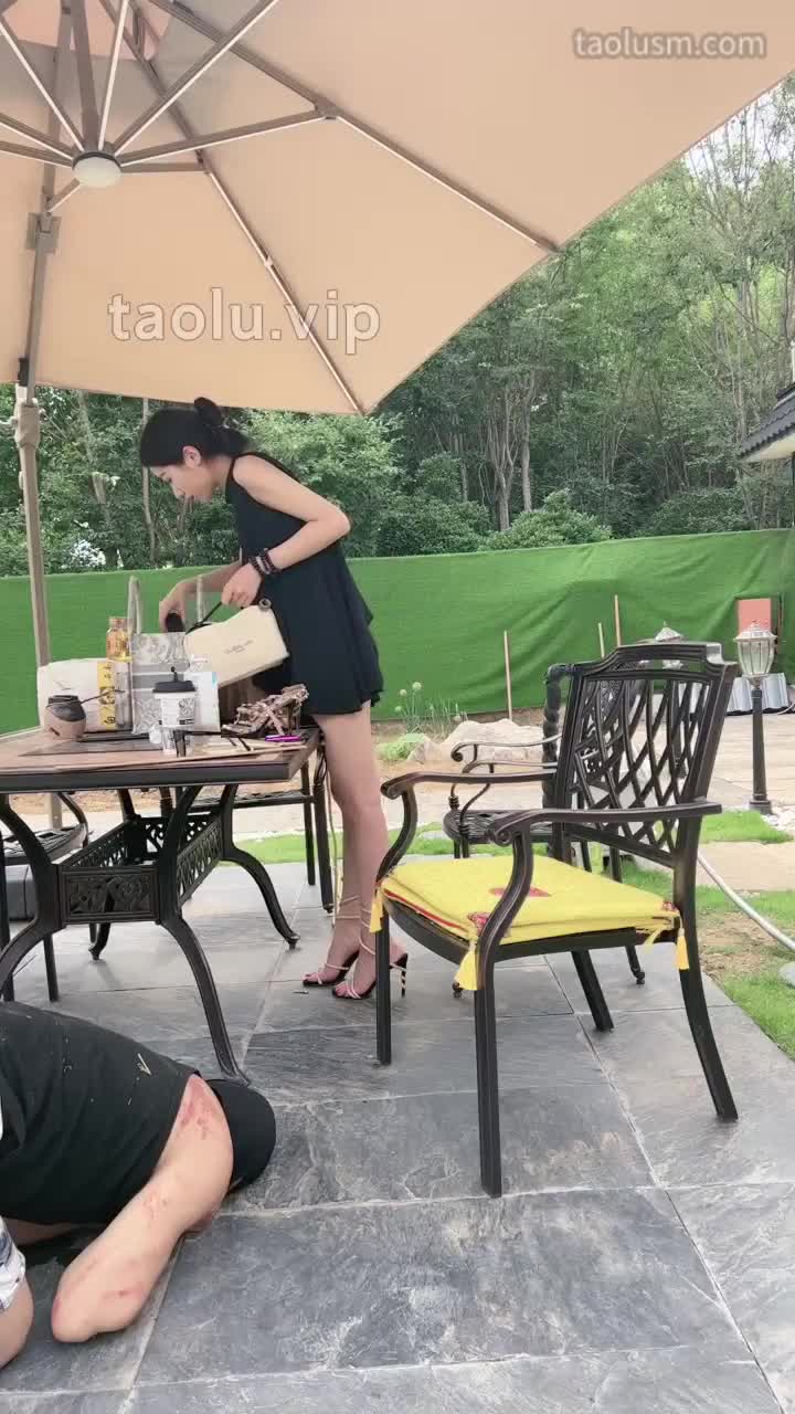 #沅芷 #套路直播 #玩物社交惩罚家奴