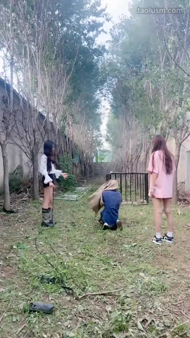 #沅芷 #女主天地 #直播回放贱货被装在麻袋暴揍 当场退圈