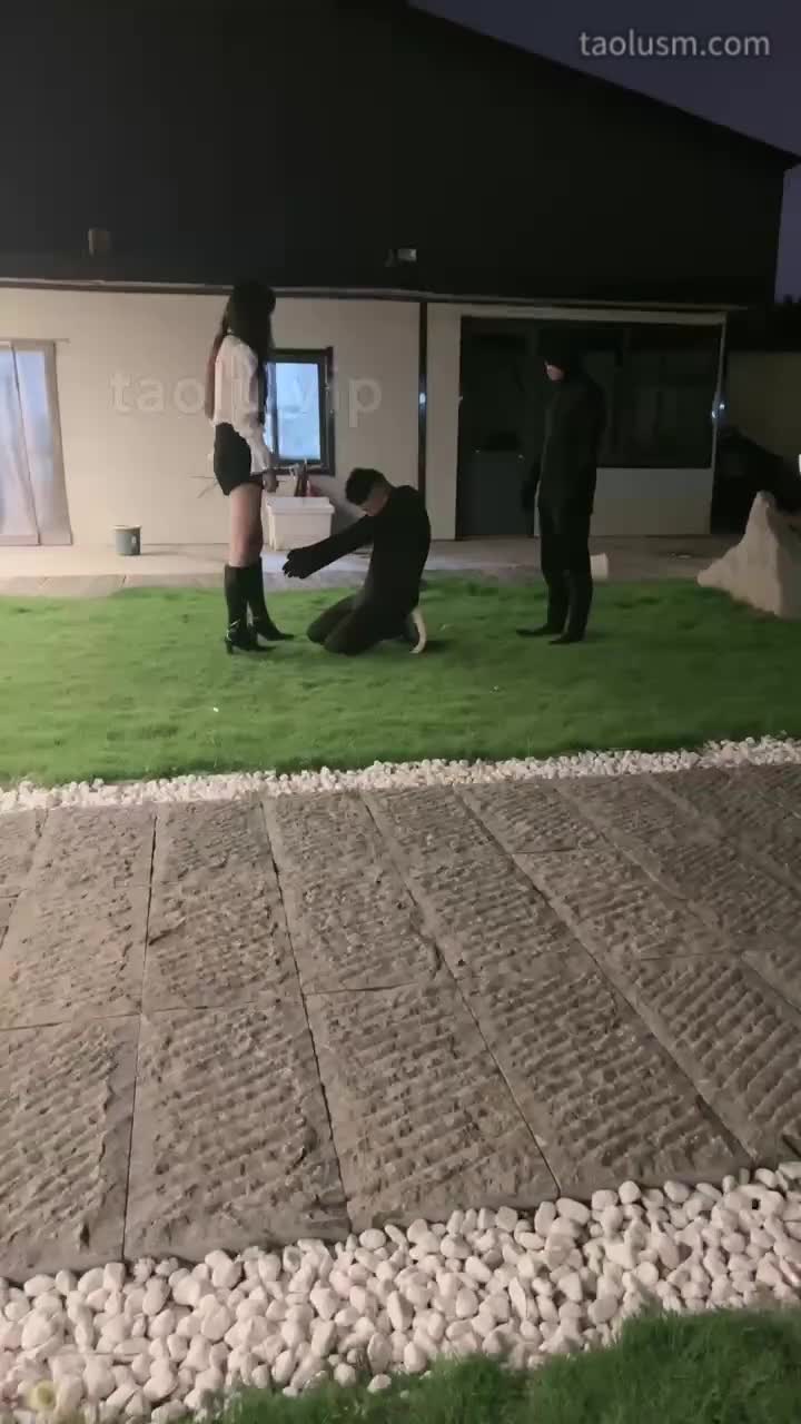 #沅芷 #女主天地 #直播回放户外奴下奴-长靴S重度踢踹