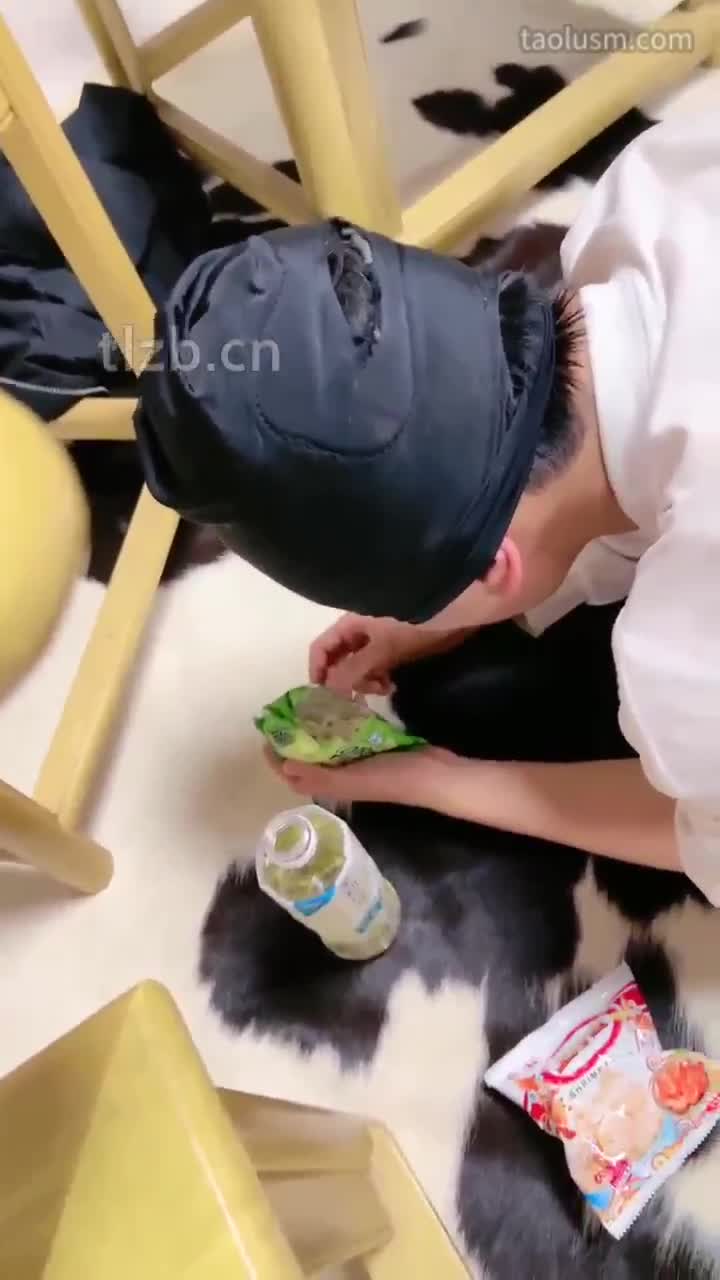 #沅芷 #女主天地 #直播回放贱货边哭边挨打