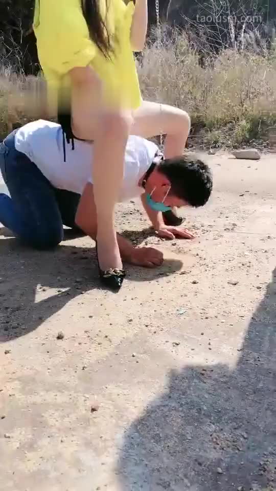 #丹祖宗 #女主天地 #直播回放带素人小姐姐户外玩狗【双视角版】