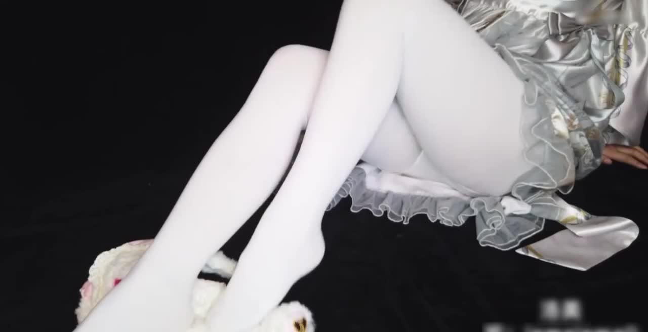 #国产 #国产精品 少女洛丽塔 骚穴漏尿 排卵期超多白蒂溢出