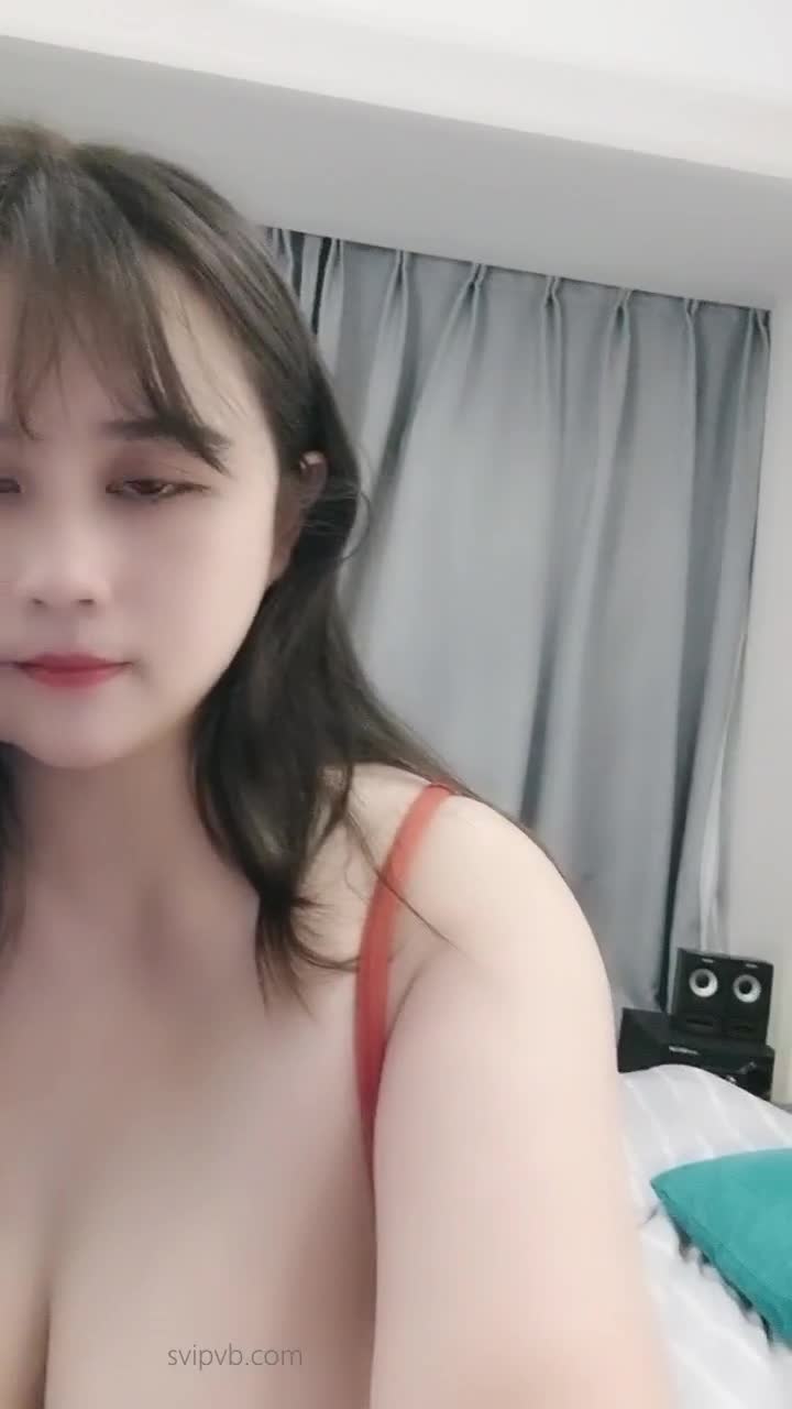 半糖：瑾之亚洲BBW坦克VIP群福利放漏资源#坦克 #巨臀 #国产坦克 #BBW #巨乳