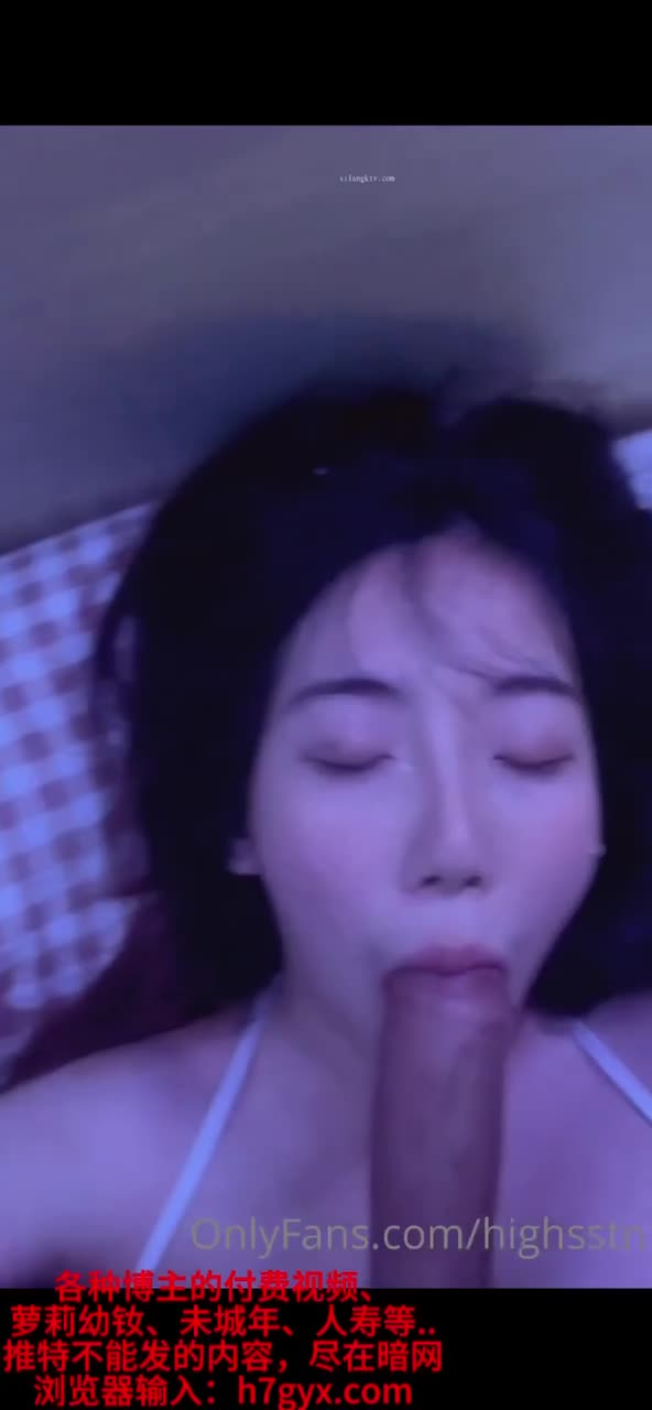 #母狗 #反差 #极品 #白虎粉嫩黄毛少女，全身肌肤精致，身材超好