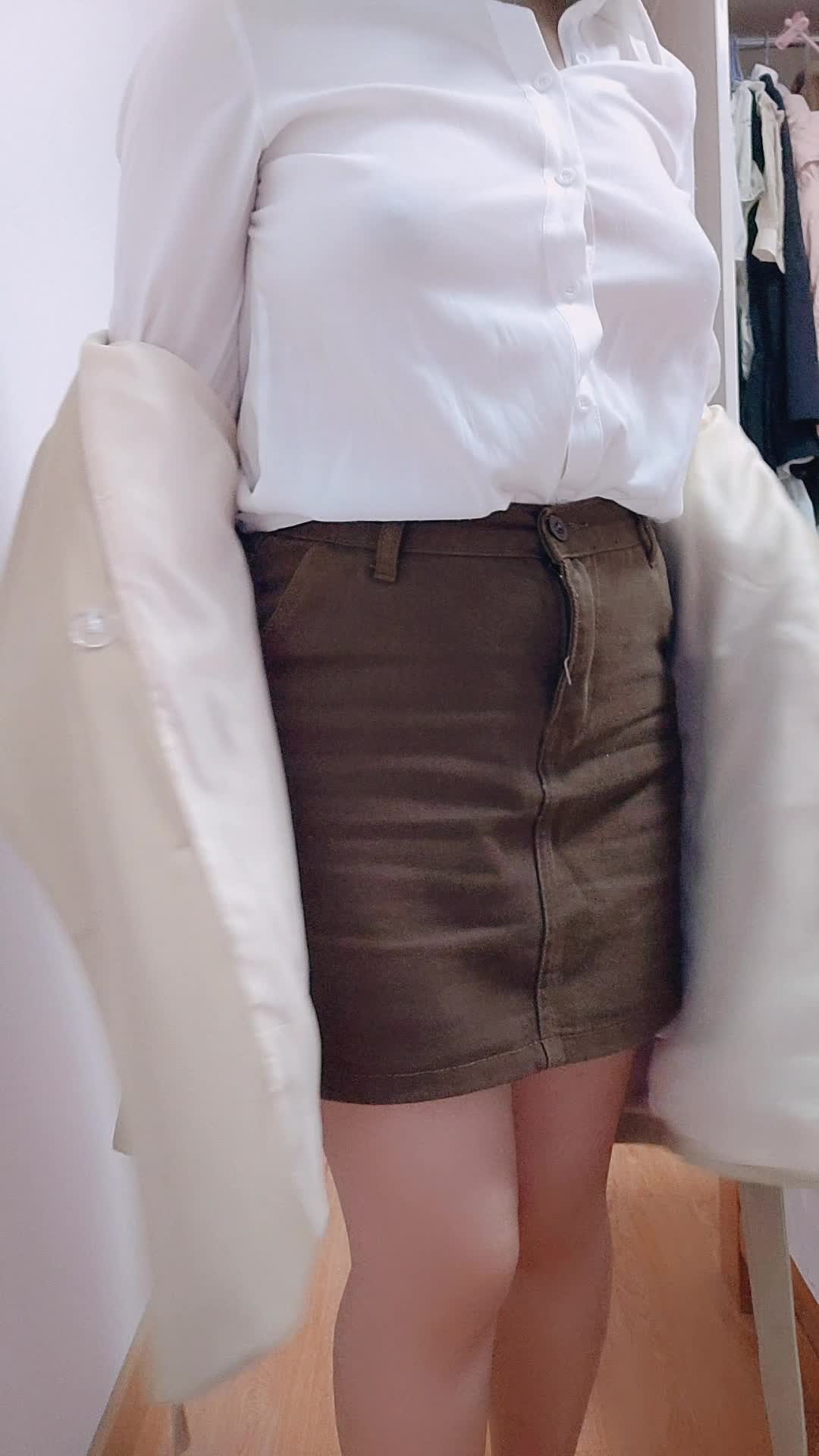 #自慰 #女大 微坦大奶嫩妹 真嫩啊
