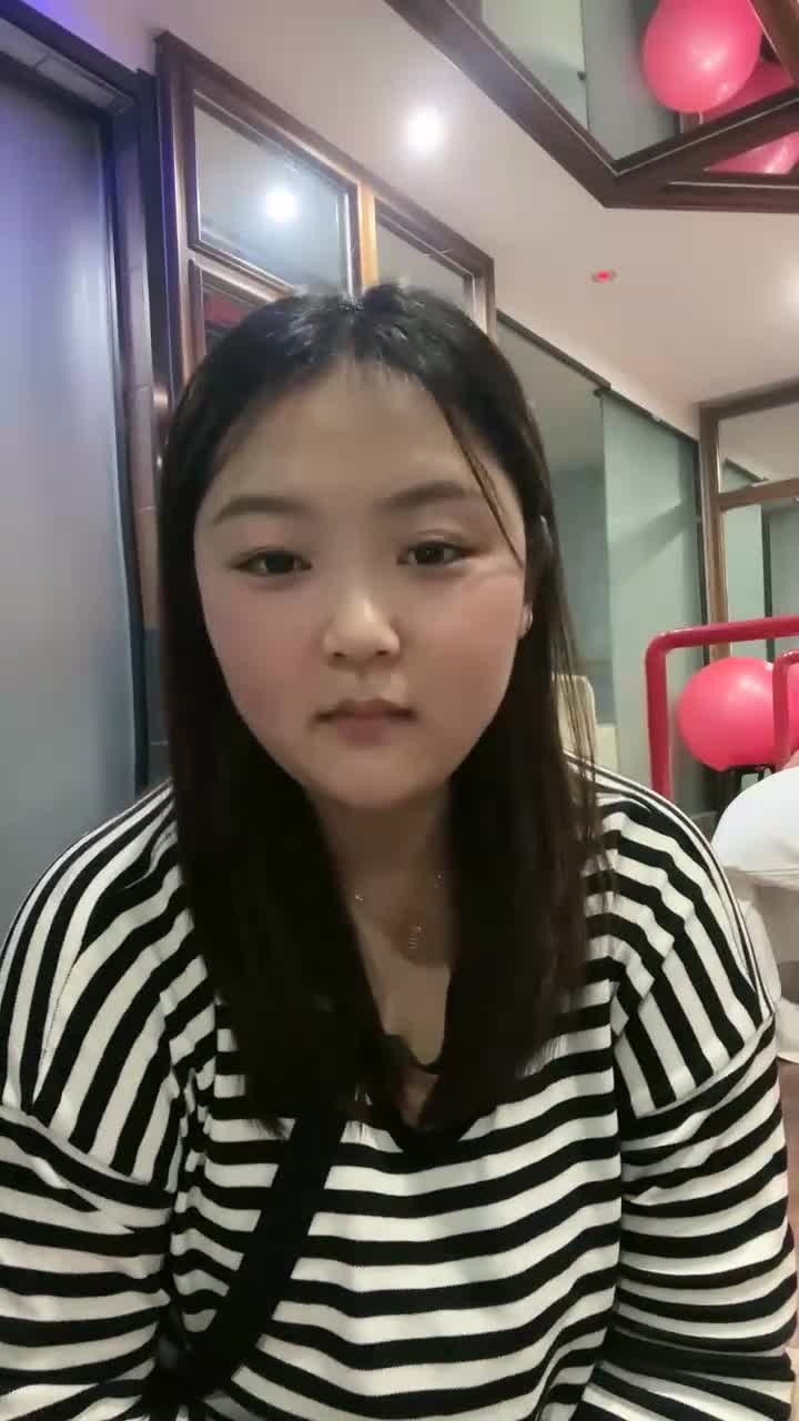 #重坦 #我爱猛男人 #直播 巨乳肥臀，超级坦克，喷水内射