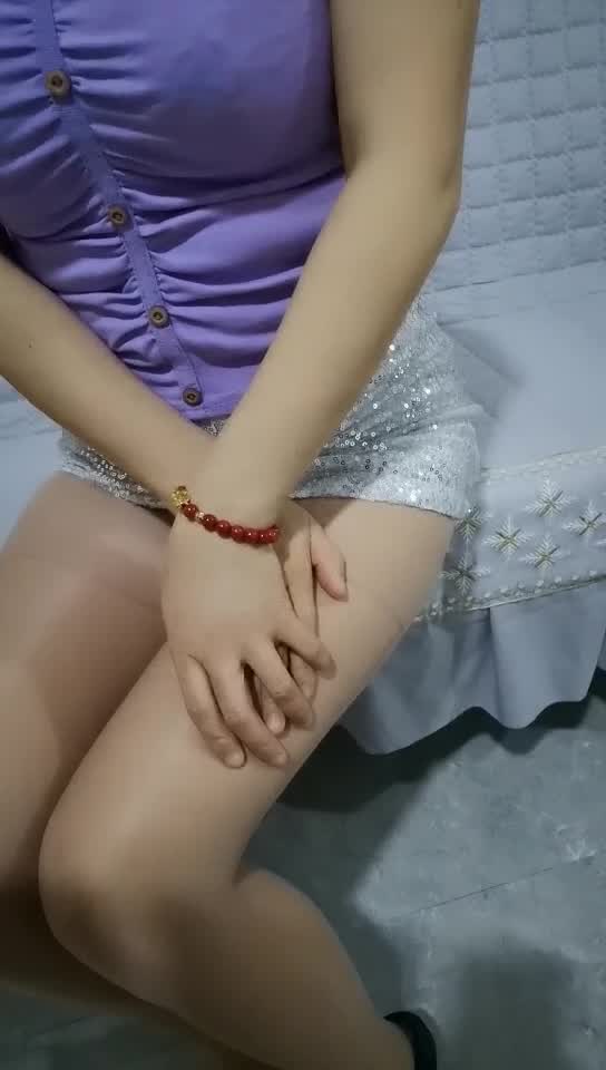 国产自拍硬上内射性感女房东