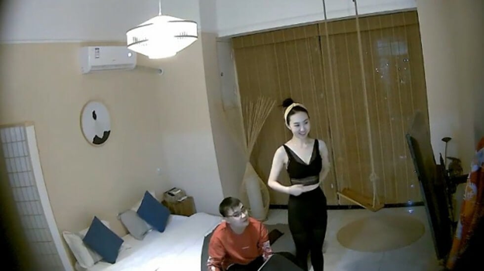 国产自拍360偷拍系列-日式秋千房偷拍两对情侣做爱苗条美女被男友草到嘶叫