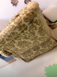 国产自拍当着女友面操闺蜜,女友一会出来偷看一下,最后还内射帮忙递纸巾 - 无套内射视频