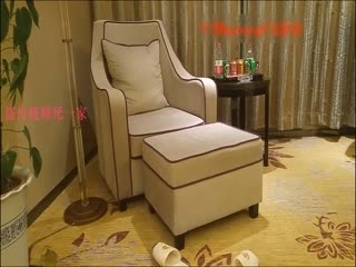 国产自拍人家害羞嘛，黑丝高跟制服兼职妹子酒店挑逗嫖客波哥草她1