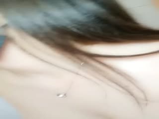 国产自拍长相甜美新人萌妹子自慰第三部 沙发上跳蛋震动逼逼非常粉嫩 很是诱惑喜欢不要错过