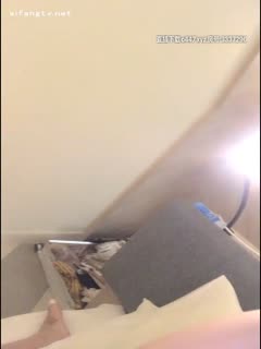 国产自拍〖最新推荐〗丰臀巨乳白虎一线天极品满分美女『咪咪蜜蜜』直播间首次做爱 白嫩爆乳 女上骑乘 颜射吞精