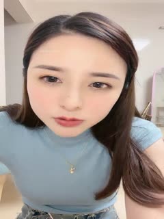 国产自拍黑丝女神【甜腻小喵】裸舞一字马白虎道具自慰狂插！美！_3