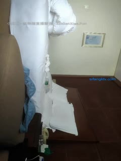 自拍,偷拍,泄密老总与大奶良家的私下偷情。老公给不了的爽，让老总金手指扣得淫水汪汪、嘴里吐出的呻吟好不痛快，深插到底 骚死了！