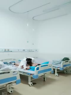 国产自拍善良的女医生