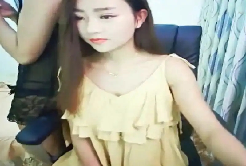 国产自拍紫萱彤儿双女大秀Part8