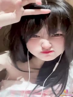 国产自拍✿青春美少女✿极品洛丽塔学妹内衣裤都没穿偷偷跑到商场厕所自慰有人来了好怕被发现要高潮了~好舒服