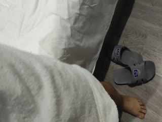 自拍,偷拍,泄密【恋歌】，网恋达人奔现偷拍，离异人妻，今天是难忘的一天，午休后再次被大鸡巴插入_20220816_152957_门票房79