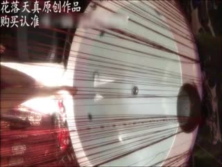 国产自拍重金约操白嫩性感的外围美女酒店喝着红酒调着情,跳完艳舞再啪啪,体验刺激2人又到浴池里激烈爆操,边干边自拍