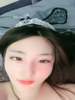 国产直播甜美网红脸妹子，一个在家，卧室自慰黑丝大长腿诱惑十足