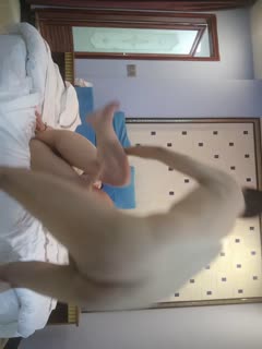 自拍,偷拍,泄密【进厂打螺丝】，27岁大胸少妇，被干得花枝乱颤，高潮好几次，这笔钱赚得太值了