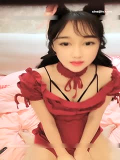 国产直播超高颜值网红美女小白兔高价房票自慰大秀美乳粉穴叫声非常诱人画面很有撸点对白淫荡4V1
