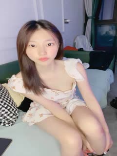 国产自拍一线城市 某公司人事白领【小白呀呀】办公室里逼太痒 排气！~~~✨✨✨--极品反差婊，大尺度让兄弟们 9-15-8_(new)