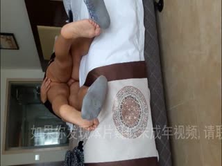 国产自拍大白天应约去酒店操熟熟，她说只有在酒店才敢大声叫