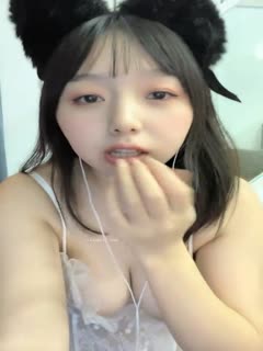 国产自拍核弹！G奶学【性感荷包蛋】这奶子超级大！_2 (1)