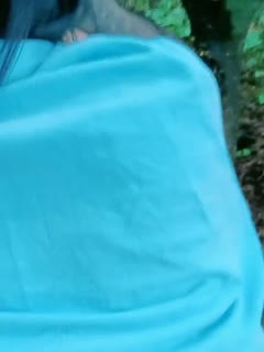 国产自拍潘金莲与西门庆小树林里偷情，激情啪啪深喉大鸡巴，在小树
