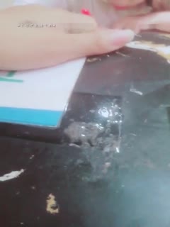 自拍,偷拍,泄密对白搞笑在按摩会所上班的大波女技师边工作边偸录给饥渴眼镜男服务抓着大奶使劲裹又口又撸不过瘾还要约出打炮