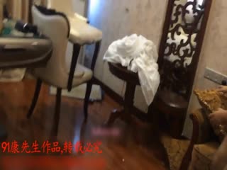 国产自拍康先生和91网友3P娃娃音林美第2期灰丝开裆茶矶上草近景拍摄对白清晰