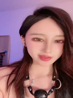 国产直播黑丝高跟露脸网红女神精彩大秀直播，淫声荡语互动撩骚狼友，道具抽插骚穴浪叫呻吟，表情好骚啊精彩不要错过