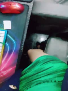 国产直播小狐狸主播【乌苏儿】极品美女，在网吧静静的去厕所开收费玩跳蛋扣逼，真骚的很啊！2