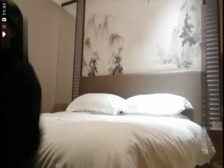 自拍,偷拍,泄密“啊好硬啊好舒服好爽宝贝”对白刺激网约第一次出来做兼职的腼腆美女一对车大灯非常给力操出初恋的感觉