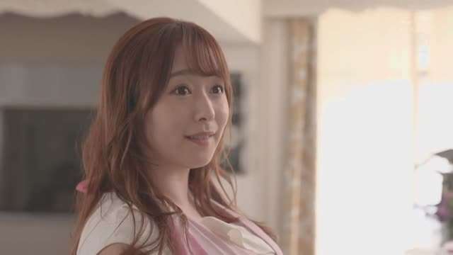 伦理片,三级片对朋友妈妈的巨乳无限痴迷