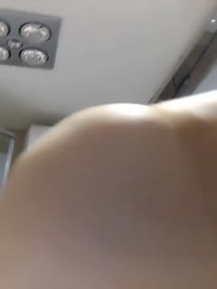 国产自拍逼逼粉嫩骚气少妇酒店漏奶漏逼秀掰开嫩逼