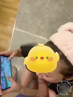 国产自拍我的表妹是个舞蹈老师（更新胸图美B，表妹打王者被迫吃鸡巴颜射）