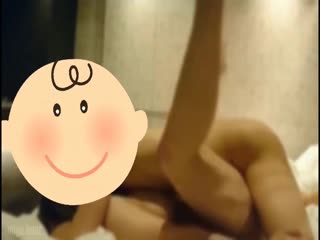 国产自拍一個笑起來特別甜美可愛的溫柔女友大尺度X愛視圖流出（下部）