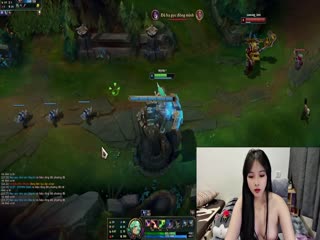 国产自拍《顶级网红❤️极品泄密》几十万人追踪的英雄联盟游戏主播反差女Azura粉丝群内放福利抹油震动器跳蛋输了就要惩罚一波_Azura_02