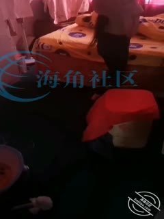 国产自拍✿海角❤️大神母子通奸✿ 与母缠绵✨ 让妈妈穿瑜伽裤从厨房干到床上 啊儿子~受不了了~妈妈不行了 顶到花心了口爆采精
