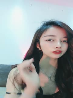 国产直播万人迷--一库❤️：想要我吗，你想要我吗，迷人的小妖精灵魂发问，这么骚谁不想要，呻吟踢太骚了。一晚上就能榨干你的肾！