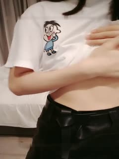 国产直播学生妹勾搭外卖 小哥 机器口交啪啪大秀 十分诱人