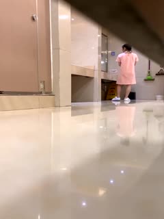 自拍,偷拍,泄密这妹子太正点了,哪哪哪都好 毛茸茸旺盛的阴毛 看着像未开苞的新鲜处处女