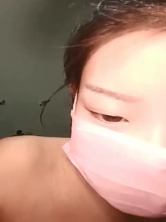 国产自拍背着老公玩裸聊的待产女主播挺着个大肚子直播BB水汪汪嫩嫩的还与狼粉聊她老公呢清晰对白很精彩