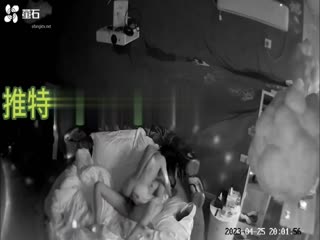 自拍,偷拍,泄密新台首发萤石云情趣酒店红色圆床房偷拍❤️眼镜御姐约炮单位小帅哥开房啪啪