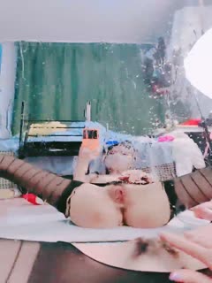 国产自拍#小丫狸 风骚美女主播收费房道具自卫大绣