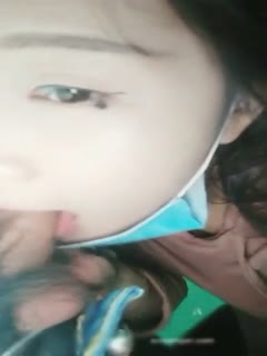 国产自拍萝莉主播柠檬鸭店挑男公关挑了个小鲜肉开房两人都没带证件