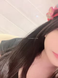 国产自拍童颜巨乳萝莉二次元风COS装抠B 2