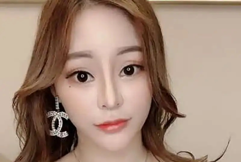 国产自拍自拍福利网红脸丰满身材妹子小视频集情趣内衣口交啪啪牛奶湿身(100)